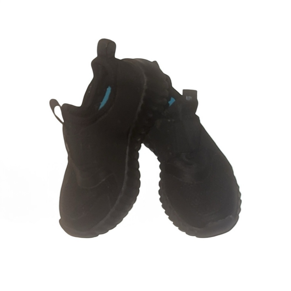 Skemo Black Sneakers Slip-On Lightweight Design